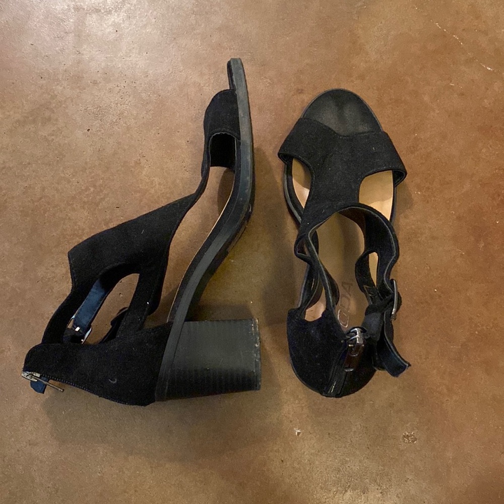 Black heels